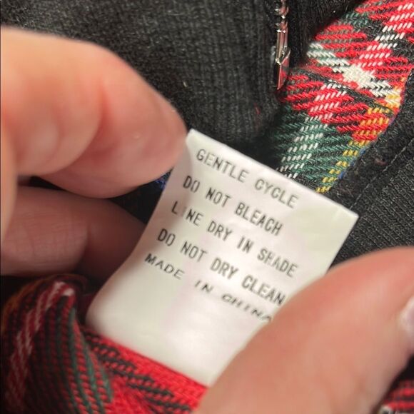 Red, green, yellow, blue and Black zip up Jacket with Plaid Design - Picture 6 of 7